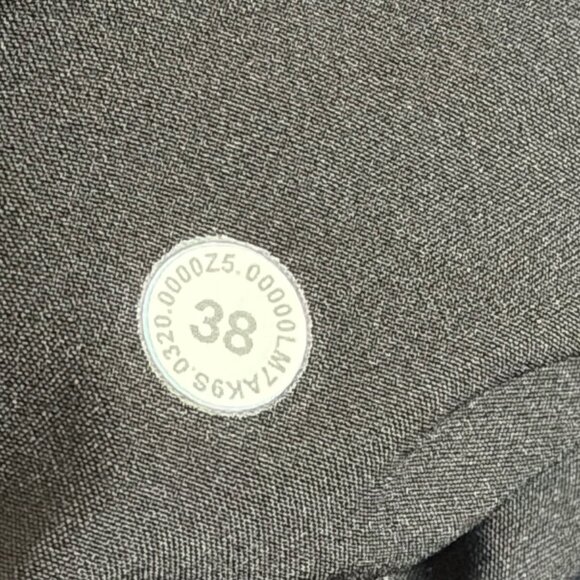 Lululemon Men's Commission Short Relaxed 11" (True Navy) - Size 38 - Picture 7 of 11